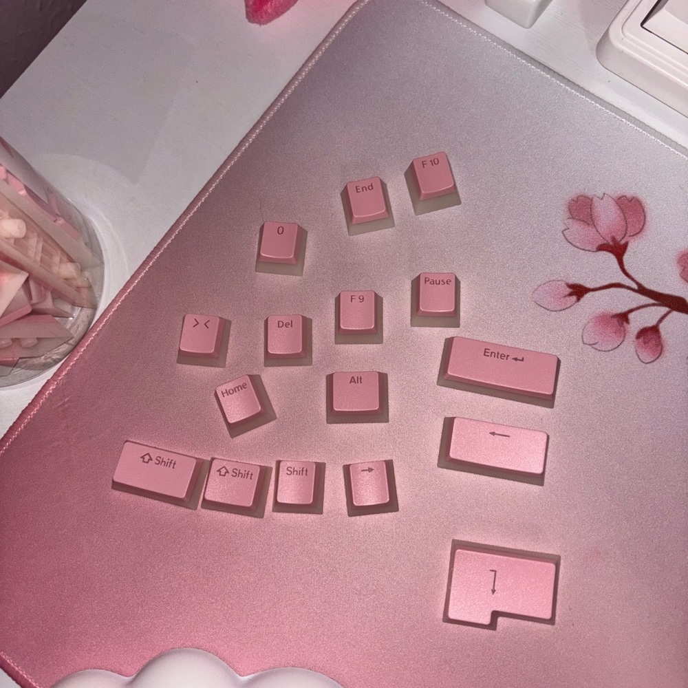 Pudding Pink PBT Keycaps - Picture 2 of 3